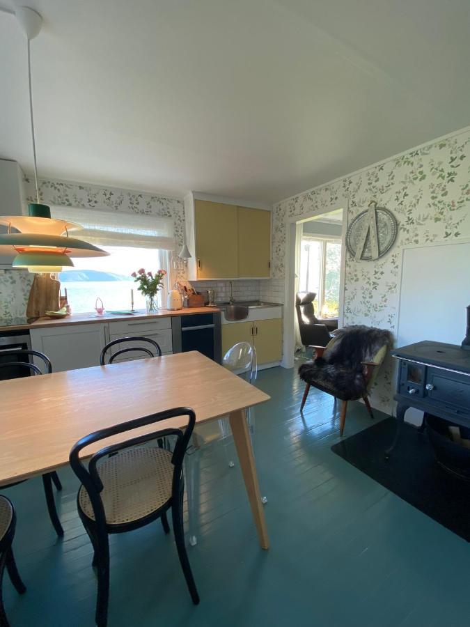 טרומסה Unique And Charming Holiday Home With Fantastic Sea Views מראה חיצוני תמונה